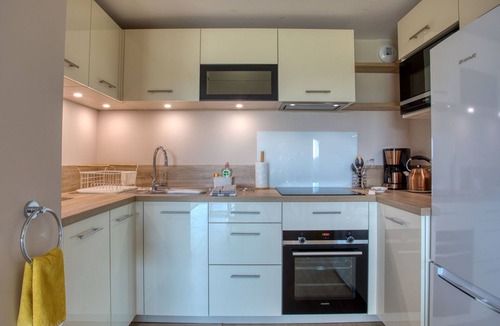 Eymet Apartment | Der Anhang Coté cASTAGNE by Interhome