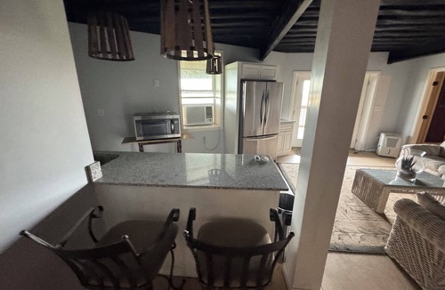 Bloomfield Cabin | DERBY SPECIAL includes parking spot 50 ft from the track . 6-bedroom lodge