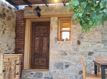 Mesudiye Apartment | Derin Taş-Bungalow