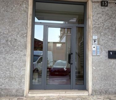 Crescenzago Apartment | Derna suite