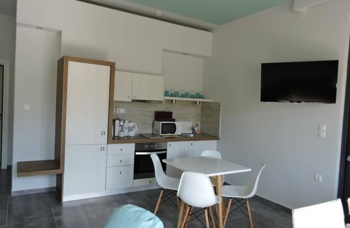 Evrostina Hotel | Derveni Luxury Apartments