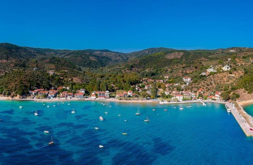 Platania Apartment | Des Roses Hotel