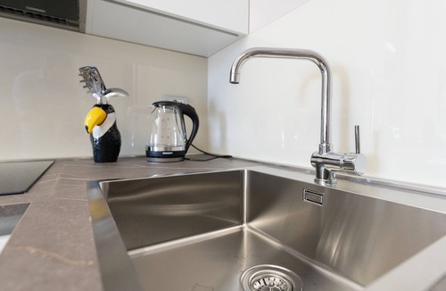 Ognina Apartment | Description
