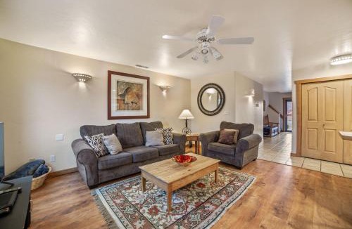 Moab South Valley House | Desert Golf Escape Villa