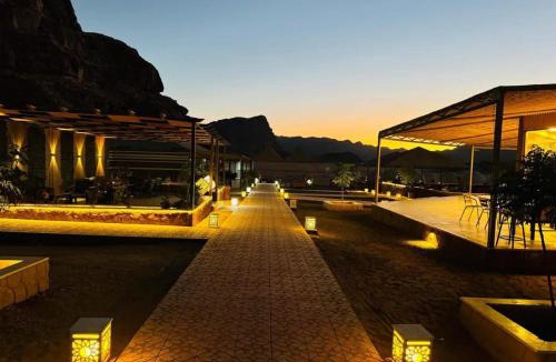 Wadi Rum Hotel | Desert Hello Camp