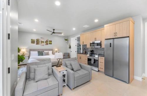 Hurricane House | Desert Hideaway