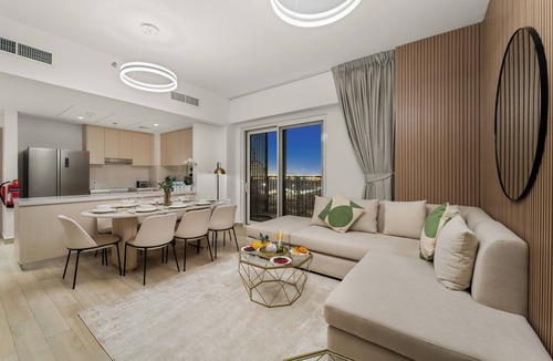 Abu Dhabi Hotel | Desert Key - Perfectly Located Yas Island Premier Apts