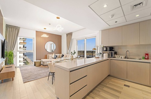Abu Dhabi Hotel | Desert Key - Perfectly Located Yas Island Premier Apts