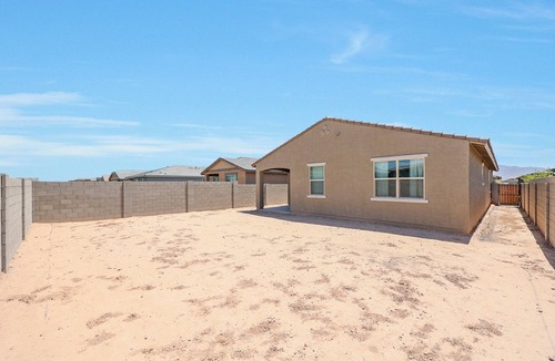 Tolleson House | Desert Oasis Haven