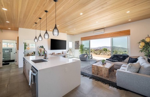 Joshua Tree House | Desert Oasis with Hot Tub, Pool and Views!