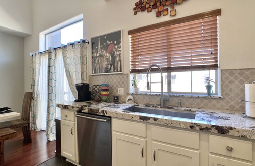 Desert Ridge Condo | DESERT RIDGE! Loop 101, Shopping, Mayo Clinic Hospital, Honor Health & Westworld