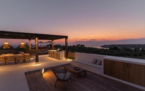 Kassandra Villa | Desert Sand Villa