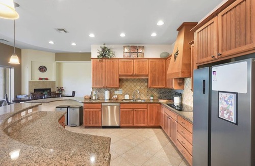 Desert Hills Villa | Desert Villa with Pool | Mountain Views, Games & Outdoor Grill
