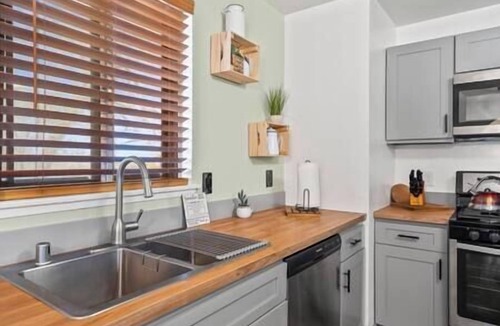 Twentynine Palms House | DesertDreamscape Sauna Cold Plunge SPA 3 min to JT