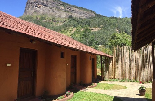 Kanthalloor Hotel | Deshadan Eco Valley Resort