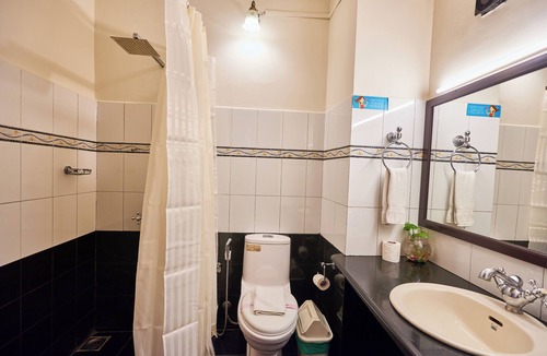 Kannan Devan Hills Hotel | Deshadan Mountain Resort