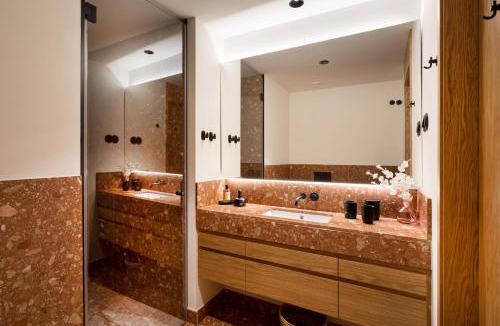 Santo Condestavel Apartment | Design 2BR Campo de Ourique