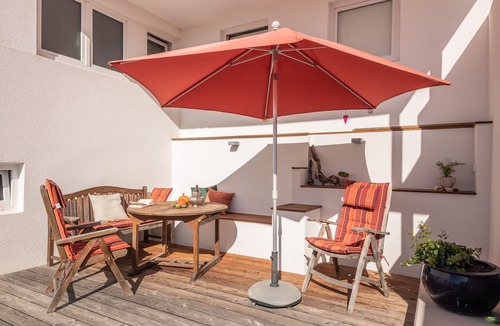 Waldshut-Tiengen Apartment | Design Apartment Vitibuck mit Einladender Terrasse