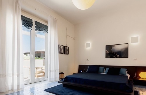 Capilungo House | Design apartment with rooftop by the sea