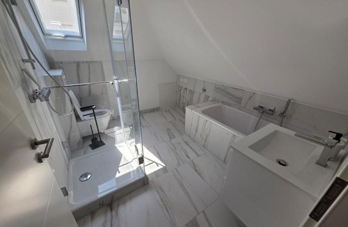 Pforzheim Apartment | Design-Dachgeschosswohnung am Schwarzwald