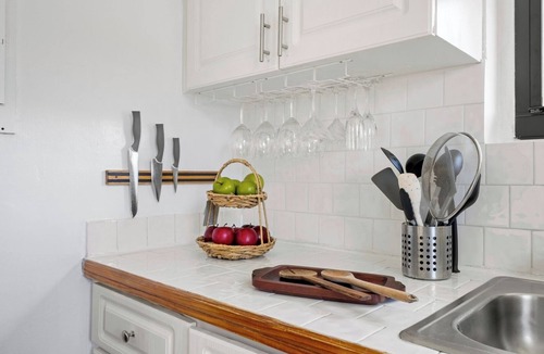 Buena Vista Cottage | Design District 2BR Home, Near Miami Beach