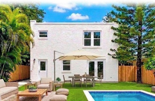 Buena Vista House | Design District House