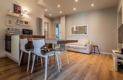 Zona Padova Apartment | Design Experience Flat - 5 min Loreto