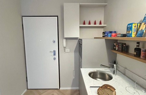 Zona Risorgimento Apartment | Design micro apartment in the Porta Venezia Design District