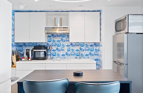 West Avenue Condo | Design Studio Miami Beach Stunning Bay View Balcony Queen Murphy & twin trundle