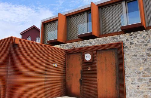 Caminha Hotel | Design & Wine Hotel