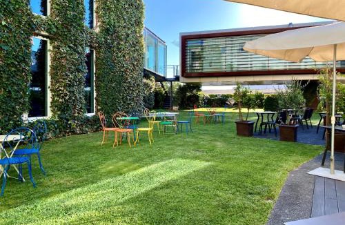 Caminha Hotel | Design & Wine Hotel