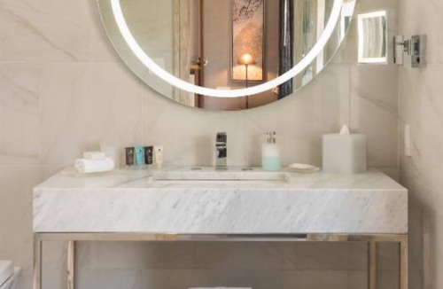 City Center Hotel | Designer Beachside Hotel: Contemporary Style, Pool, Dining, & Perfect Location