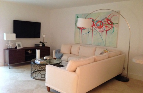 Downtown West Palm Beach Condo | Designer Decorated 2 Bedroom Condo On The Intercoastal! Watch the yachts go by!