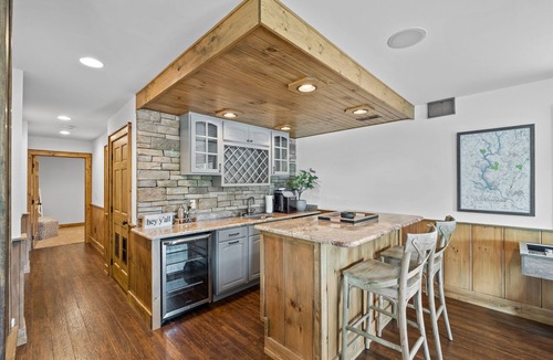 Steele Creek House | Designer Lake Front Retreat in Quiet Cove on Lake Wylie: King Beds & Bunk Room!