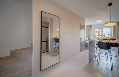 Chlorakas House | Designer maisonette 2 bedrooms Terrace - Barbecue table - Fitness area