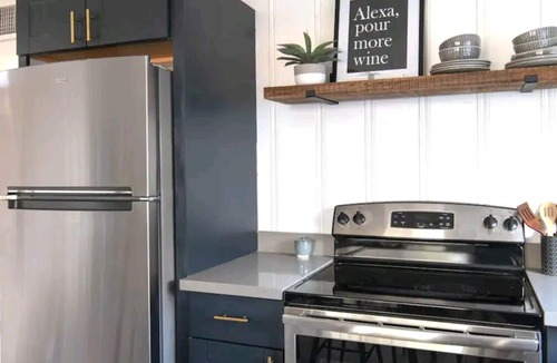 Encanto House | Designer Midcentury Cabin in downtown Phoenix