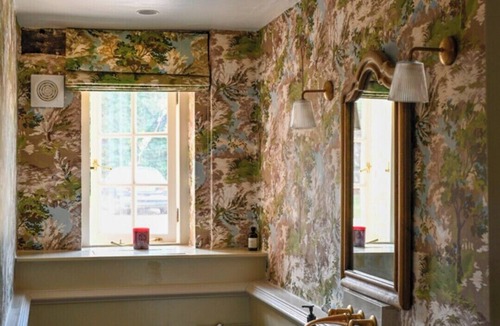 Chesham House | Designer-owned, luxurious and cosy historic Farmhouse dating from 1490
