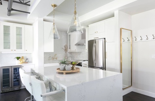 Kelowna Central Business District Hotel | Designer Penthouse - Downtown Waterfront!