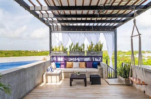 Ek Balam Village Apartment | Designer Penthouse - Rooftop Pool & Jungle View