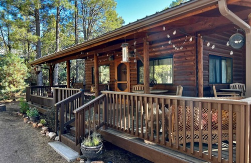 Overgaard Cabin | Designers Dream Cabin | Great Mountain Air Getaway