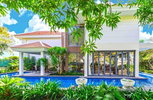 Ngu Hanh Son Villa | Desirable Beach Pool Villa