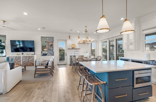 Toilla Segunda House | Destination Perfection 🌴 Luxury Beach Home w Pool + Elevator + Rooftop Views