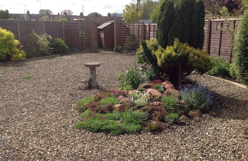 Beverley House | Detached Bungalow central Beverley great location with parking