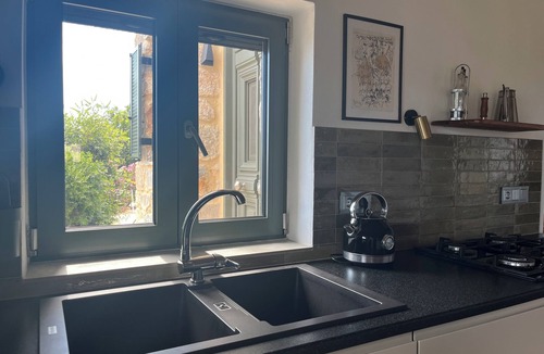 Kardamyli House | Detached comfortable stone house with wonderful views 10 min from the sea