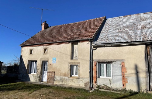 Saint-Genest Cottage | Detached cottage in Saint-Genest with enclosed garden and terrace