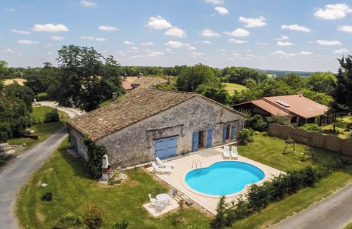 Saint-Aubin-de-Cadelech House | Detached Rural barn retreat set in open farm land -with private pool