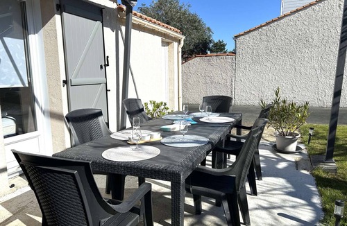 Brem Sur Mer House | Detached house 8 pers, terrace, near beach