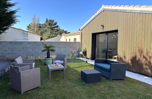 Brem Sur Mer House | Detached house 8 pers, terrace, near beach