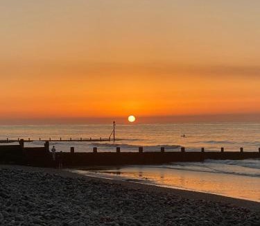 East Runton House | Detached House with Panoramic Sea Views