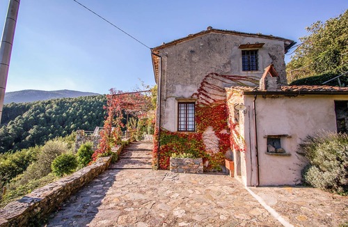 Buti Villa | Detached house with private pool, 20 km Pisa & 38 form sea. Quiet area
